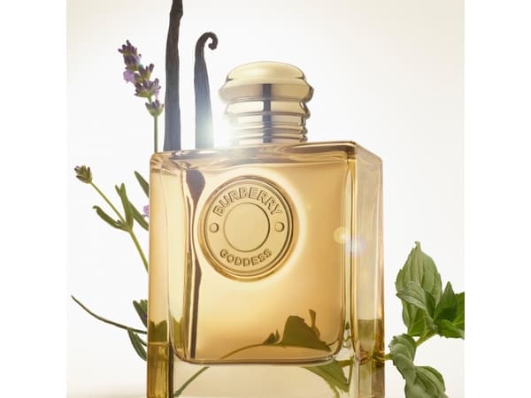 Burberry Goddess Intense EDP W 30 ml