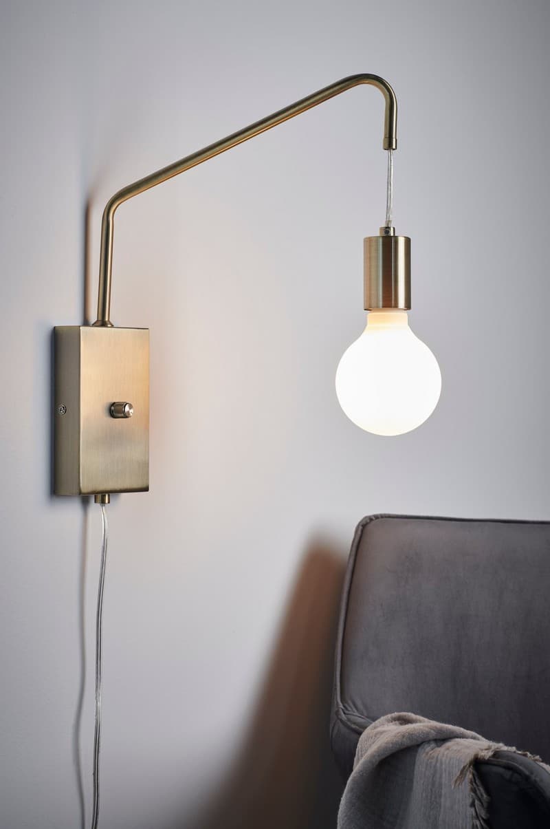 WAGGA vägglampa