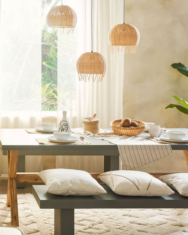 Pendel Lampe Beige Rattan ø 27x150 cm Dekorativ Rund Hængelampe Træ Flet Kuppel Form Boho Stil til Stue Soveværelse over Spisebord Indretning