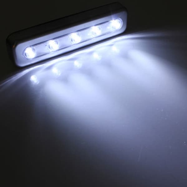 Hvid 5 LED-spotlight med Touch