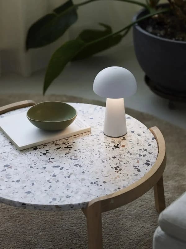 Nielsen Light Move Me Uppladdningsbar bordslampa - Vit