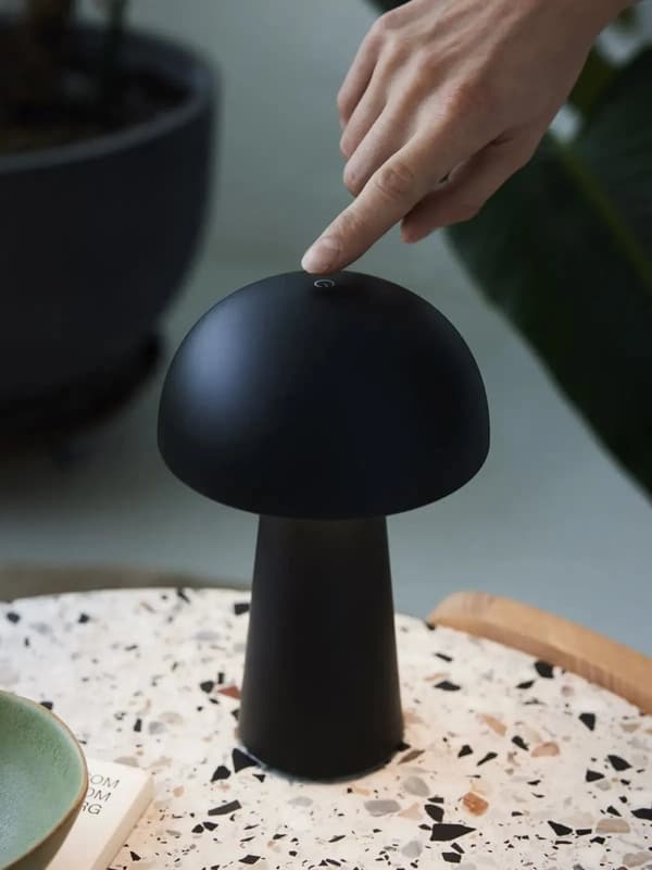 Nielsen Light Move Me Genopladelig Bordlampe - Svart