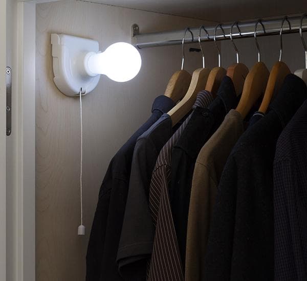Trådlös LED-lampa för Garderob - Garderobsbelysning