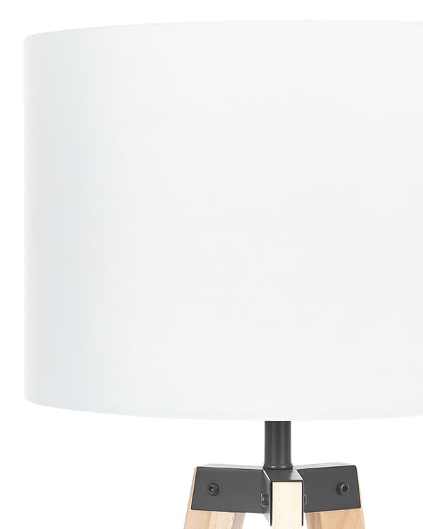 Gulvlampe i Skandinavisk Stil Hvid Farve med Lyst træ Moderne stil stue opholdsrum