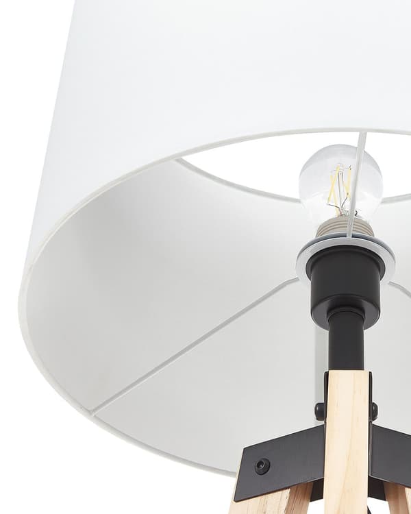 Gulvlampe i Skandinavisk Stil Hvid Farve med Lyst træ Moderne stil stue opholdsrum