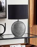 Miniatyrbilde 5 av 11: Bordlampe i sølv og svart keramikk med blank sokkel og trommeskjerm i polyester Glamorøs design
