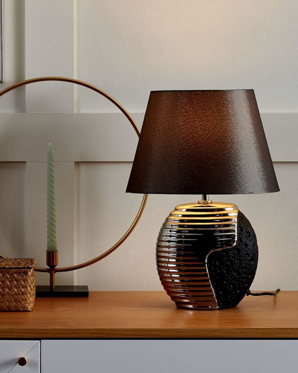 Bordlampe Sølv Keramisk Base Stoff Trommeskjerm Nattbordslampe