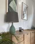 Miniatyrbilde 2 av 10: Bordlampe Grønn Keramikk 57 cm Lampeskjerm i stoff Lampefot med riflet struktur Moderne design Belysning Nattlampe