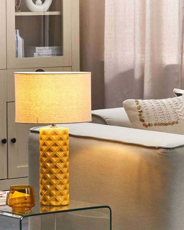 Bordlampe Gul Keramikk 49 cm Geometrisk Mønster Beige Trommeskjerm Nattbord Stue Soveromsbelysning