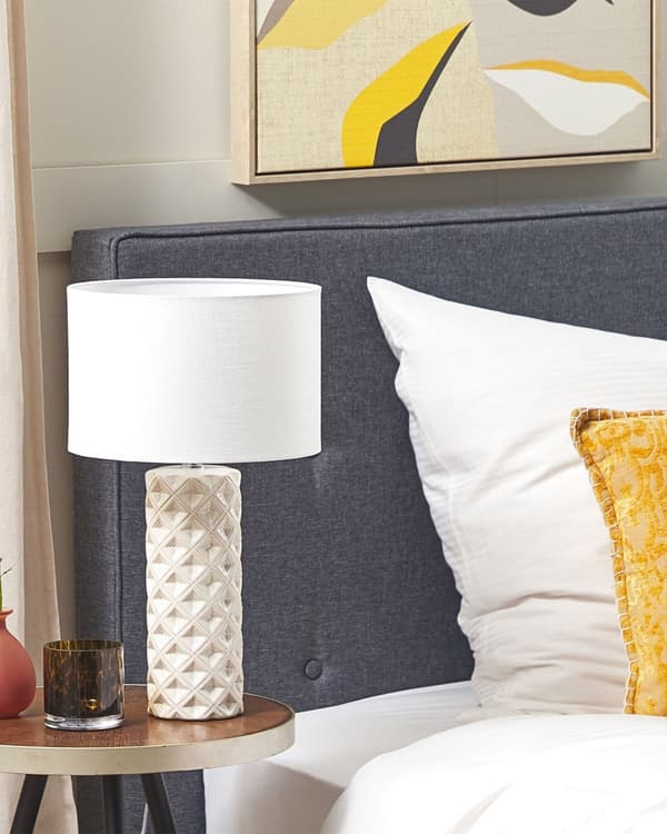 Bordlampe Lys Beige Keramikk 49 cm Geometrisk Mønster Hvit Stue Soveromsbelysning