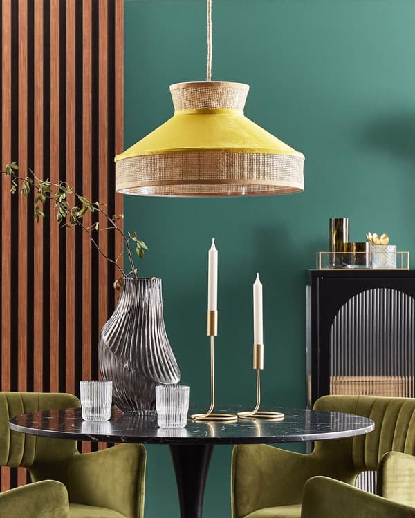 Pendant Lampe Natural Gul Rattan Velour Skærm Boho Stil