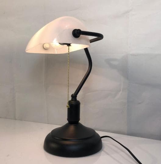 NEW "BANKERS LAMP", is a very beautiful desk lamp black and white