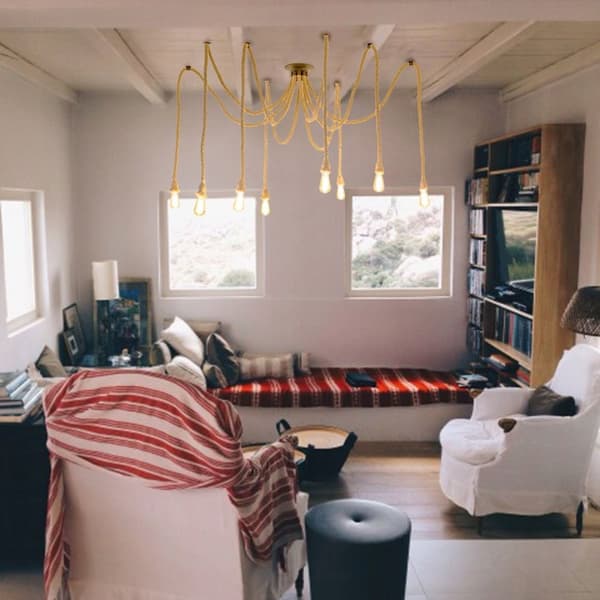 LAMPA MED SPINDELTRÅD 8