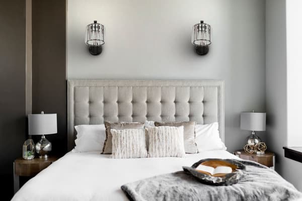 VÆGLAMPE METAL KRYSTAL APP512-1W SORT