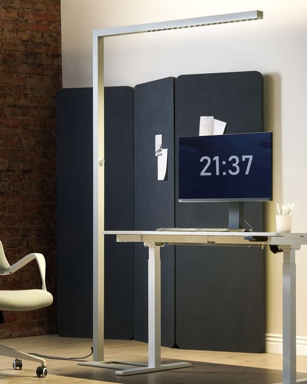 Gulvlampe Sølv Metal Aluminium 121 x 194 cm LED Standerlampe til Kontor med Lysregulering Læselampe Gulv til Arbejdspladsen Design