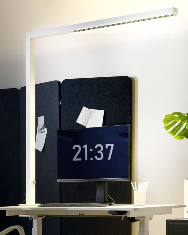 Skrivbordslampa LED Vit Metall 120 cm Aluminium med Klämma Dimmerljus Kontor Modern Minimalistisk Design