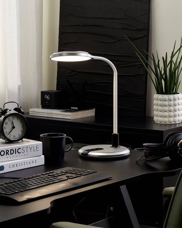 LED Skrivebordslampe Sølv Syntetisk Bordbelysning Reding Computer Lampe Justerbar Arm Lysdæmper Farvetemperaturændring