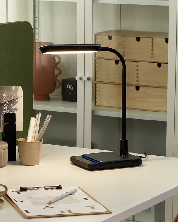LED skrivebordslampe Sort bordbelysning Reding Computerlampe Justerbar armdæmper Farvetemperaturændring