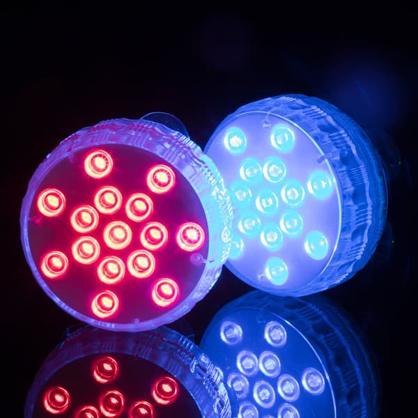 INF Vedenpitävät RGB LED-allasvalot 4 kpl kaukosäätimellä