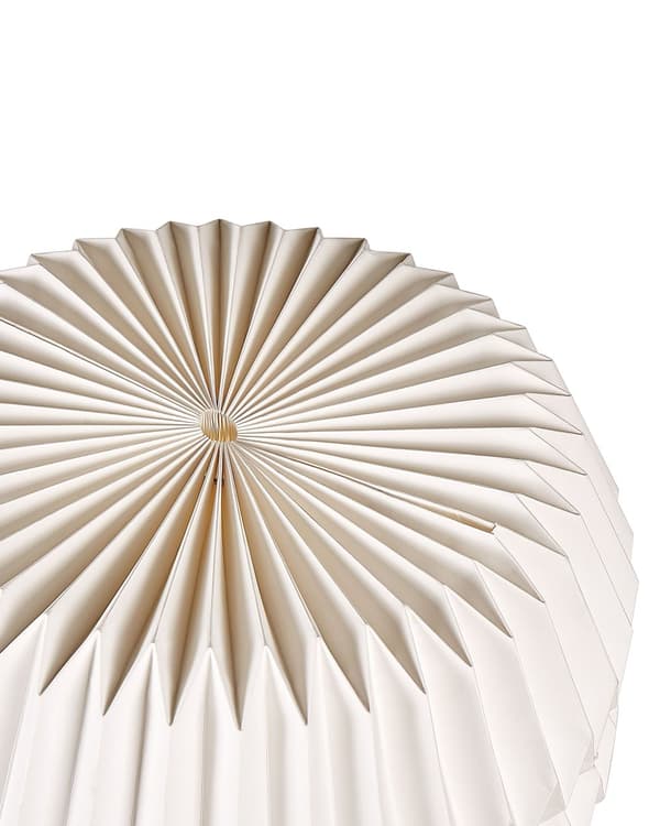 Gulvlampe Hvid Papirskærm Sorte Metalben Moderne Design Stående Lampe