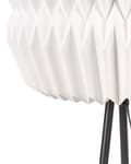 Miniatyrbilde 8 av 11: Gulvlampe Hvit papirskjerm Svarte metallben Moderne design Stativfot Stående belysning