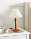 Miniatyrbillede 4 af 9: Bordlampe Mørkt Egetræ Bomuld H 39 cm Dekorativ Sengelampe med Plisseret Lampeskærm Stue Soveværelse Tilbehør Indretning Lampefod i Træ
