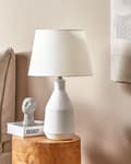 Miniatyrbillede 4 af 9: Bordlampe Hvid keramikfod Linnedskærm 53 cm Stoftromle Sengekant Stue Soveværelse Belysning Traditionel