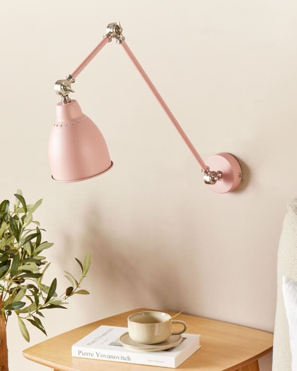 Vägglampa Pastellrosa Metall ø 14 cm Matt Finish Large Svängbar Arm Läslampa Modern Design