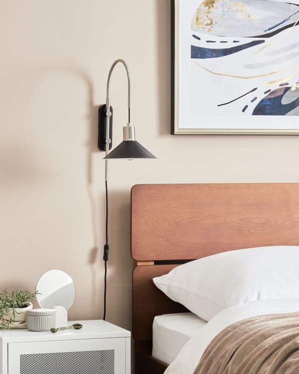 Vegglampe Svart Stål 1 lyskilde Kjegleformet skjerm Industriell stil Belysning Stue Soverom