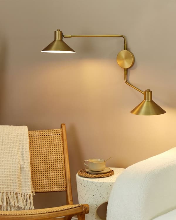 Vägglampa Guld Stål 2 Lampor Belysning Trumskärmar Justerbar med guldelement Modern Industriell Vardagsrum Sovrum