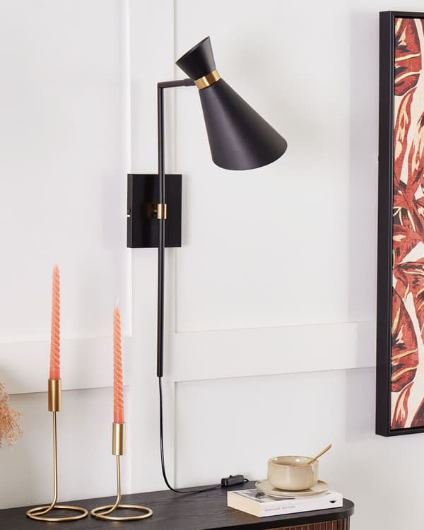 Vegglampe Svart Metall Justerbar lampeskjerm Gulldetaljer Industriell stil Moderne Belysning