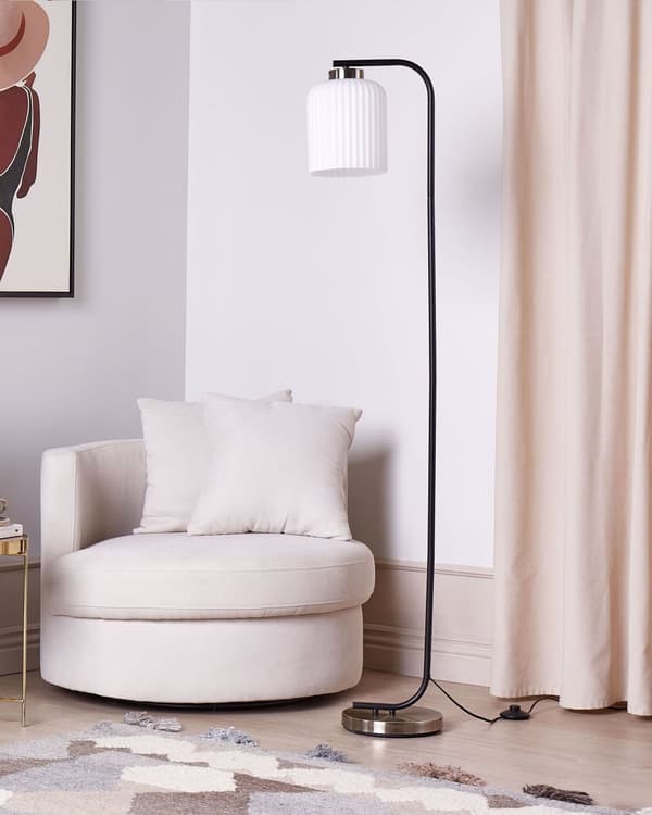 Gulvlampe i svart messingmetall med hvit glassskjerm Moderne industriell design