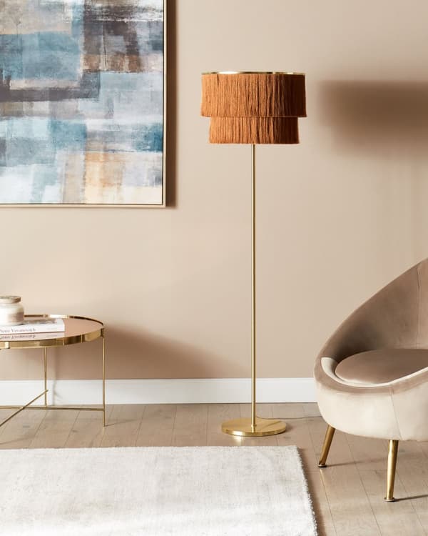 Gulvlampe brun metal justerbar frynse skærm moderne industriel stil