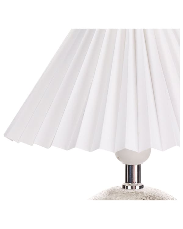 Sett med 2 bordlamper Hvit og grå keramikksokkel Plissert syntetisk skjerm Nattbord nattbordslampe