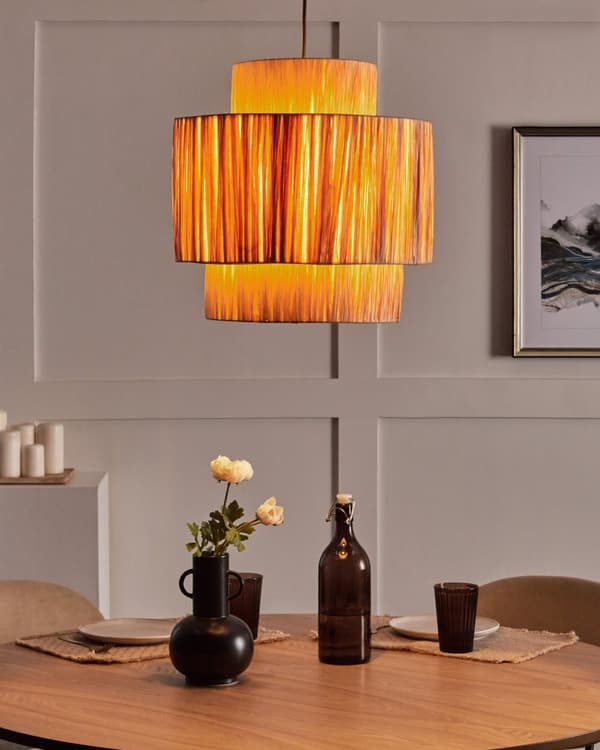 Pendellampe naturfarve palmeblad naturlig boho-stil