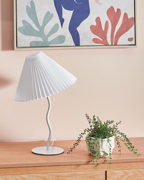 Bordlampe hvid 48 cm jern plast krympet kegle lampeskærm håndlavet moderne