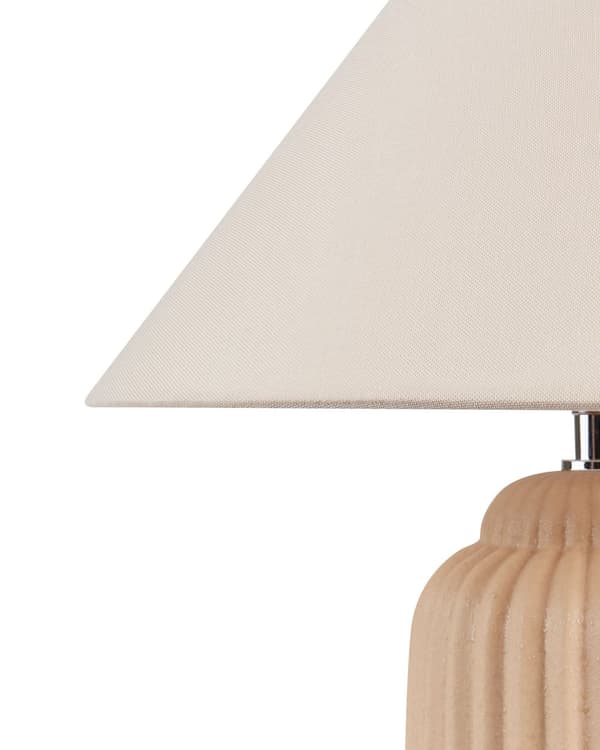 Pöytävalaisin beige keraaminen uurrettu jalka kartio varjostin minimalistinen