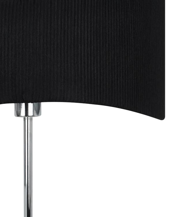 Gulvlampe Fod i sølv og sort metal Lampeskærm i imiteret silke Moderne og nutidig stil