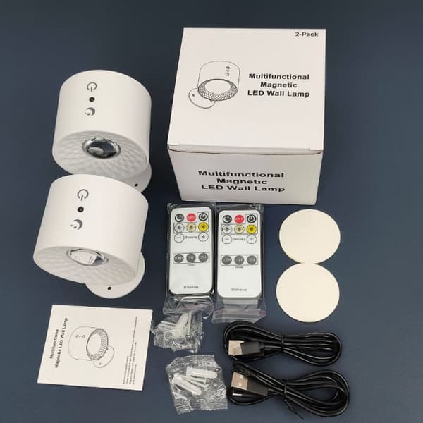 INF Magnetisk vägglampa med två huvuden