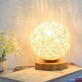 Miniatyrbild 1 av 4: Kreativ LED nattlampa med handvävd lampskärm dekoration trä sänglampa present