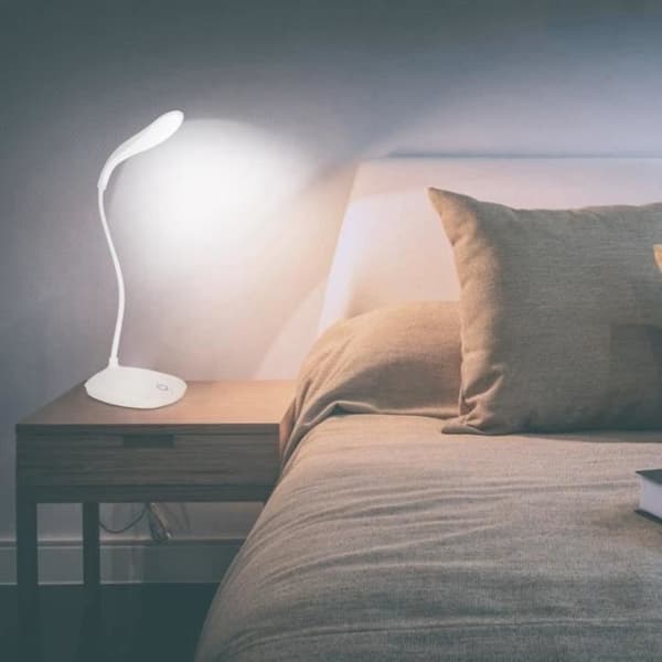 Atyhao skrivbordslampa Dimbar Touch Switch LED nattläslampa