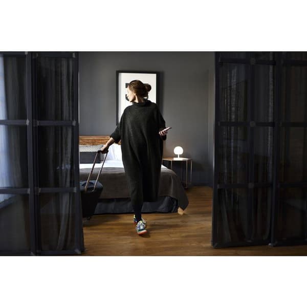 NIKO Bordslampa vit 01007A