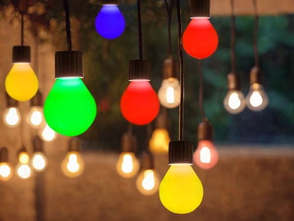 Älyvalosarja musta 9 m 25 moniväristä LED-valoa APP-ohjattava kaukosäädin ajastimella jouluvalot