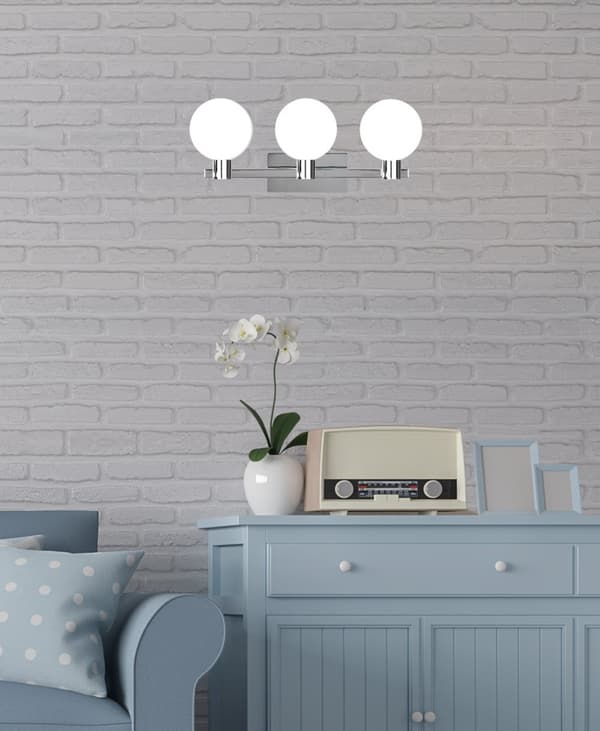 Maldus krom vägglampa 3x40w g9 med vit lampskärm