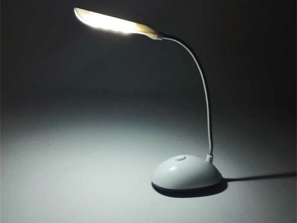 Skrivbordslampa Trådlös - LED Bordslampa