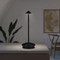 Miniatyrbillede 1 af 7: Sort bordlampe med 3 lysstyrkeniveauer og touch-kontrol