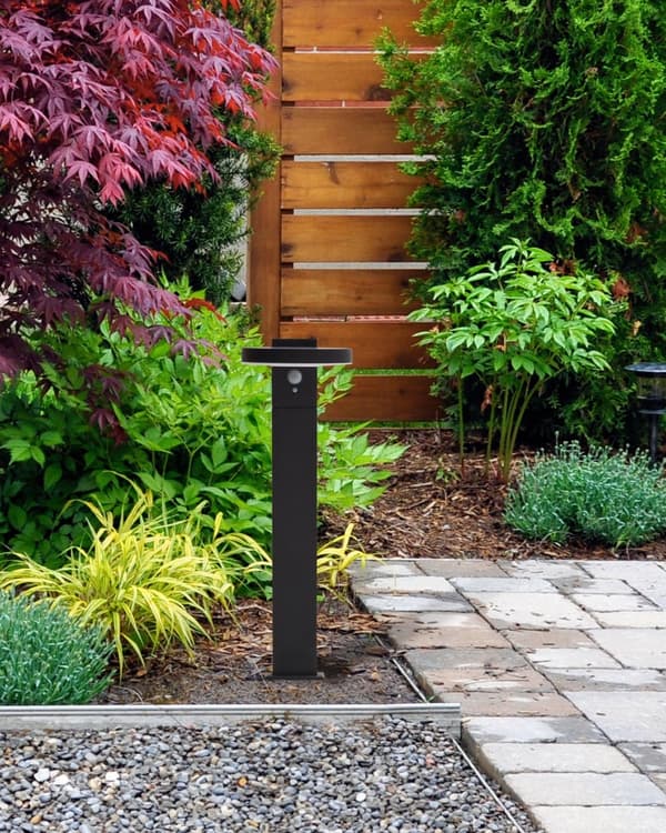 Hage Solar LED Pullertlampe Svart Metall 50 cm Stolpelampe Stibelysning Bevegelsessensor Solcellepanel