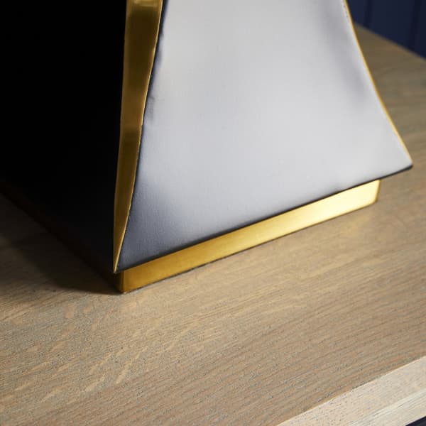 Svart och guld metalllampa H 62cm - VALERY