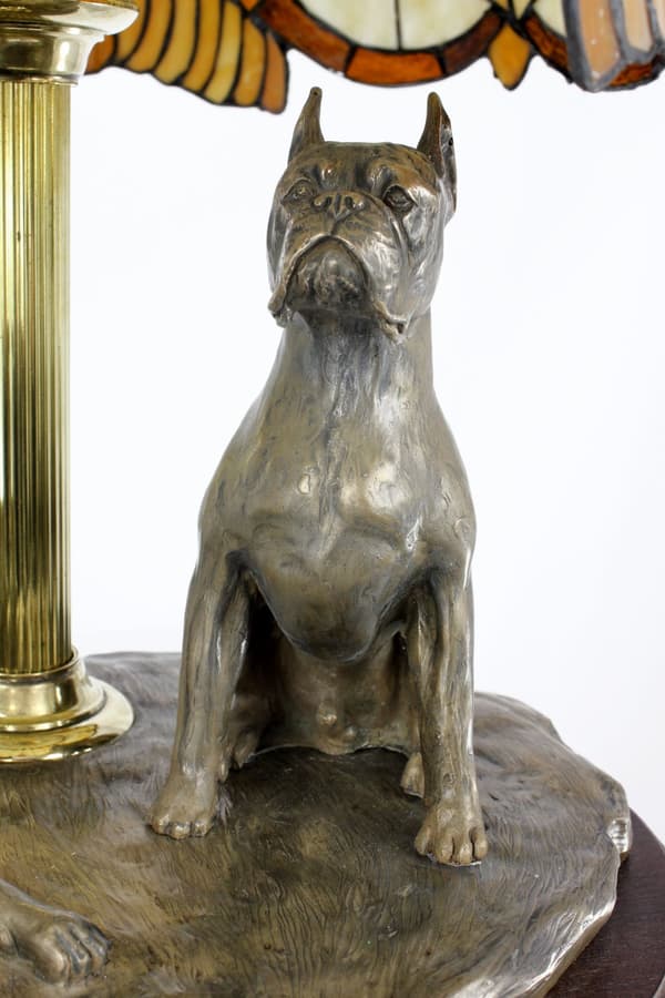 Boxer, Boxer - valaisin lasimaalauksella varjostimella, pöytävalaisin koirapatsaisella, retro sisustussuunnittelu Art-Dog