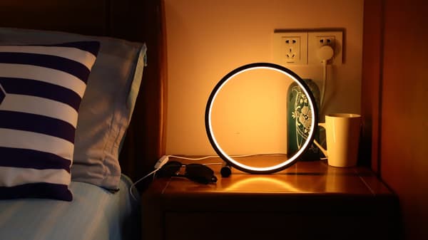 Rund bordslampa HENG Touch 25cm